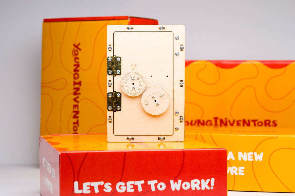 Stem subscription box for kids, lockbox